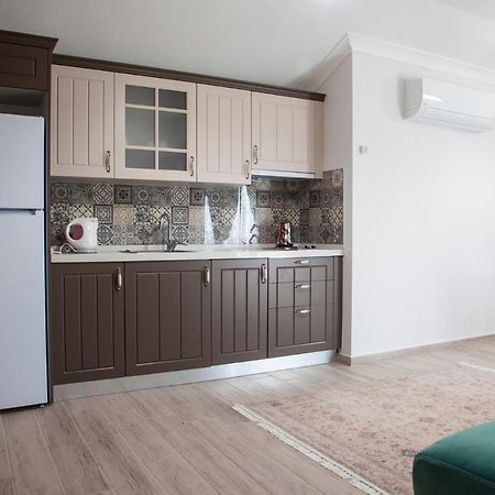 דטקה Dadya Apart Otel מראה חיצוני תמונה